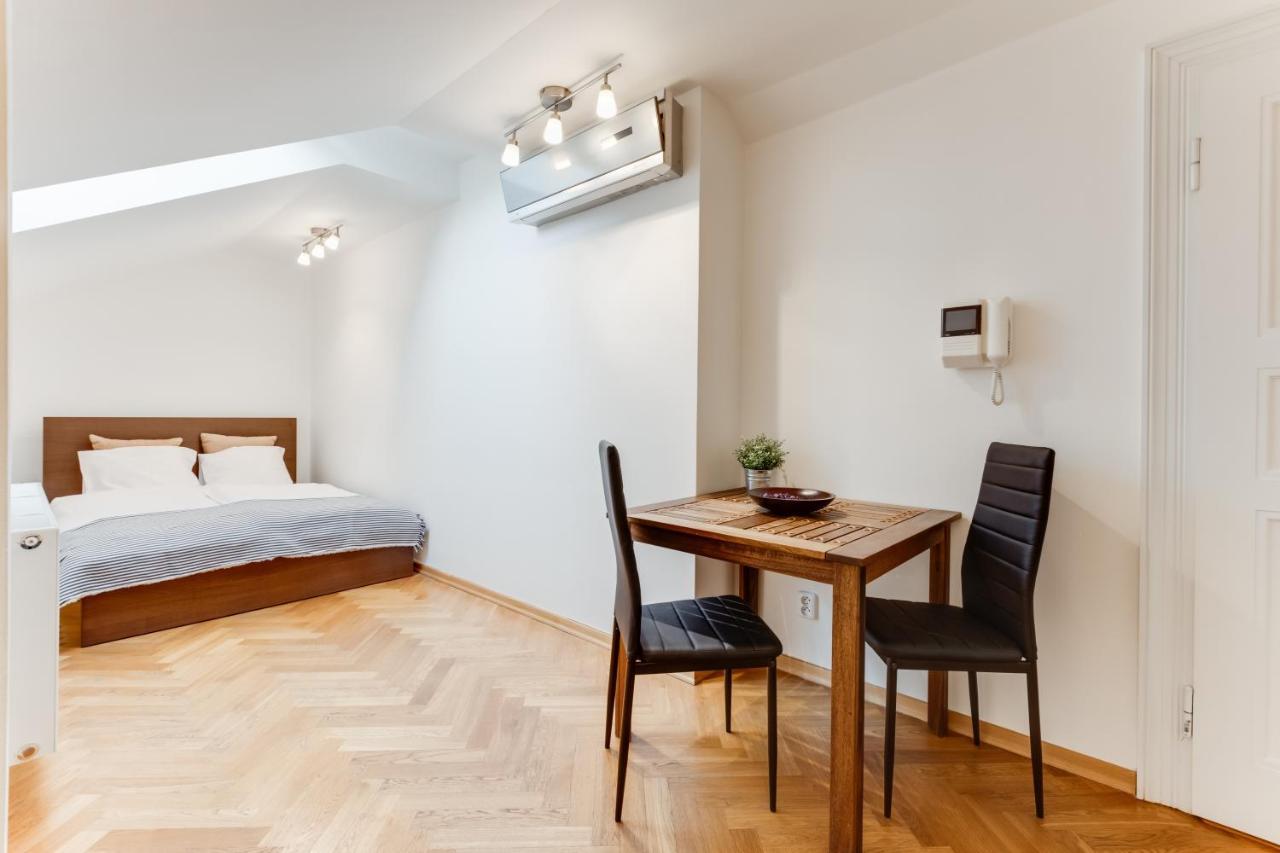 Jt'S Apartments Bilkova Str. Prague Exterior photo